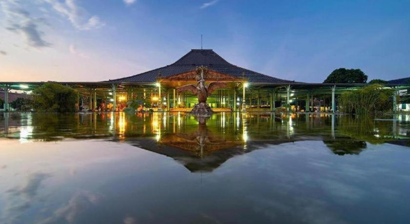 Sarila Hotel Solo Ngoại thất bức ảnh